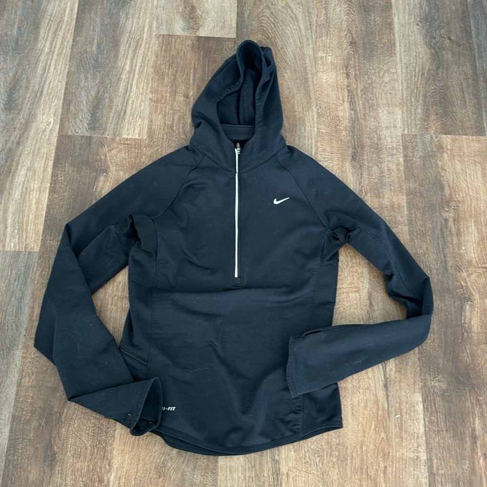 Nike half zip women’s